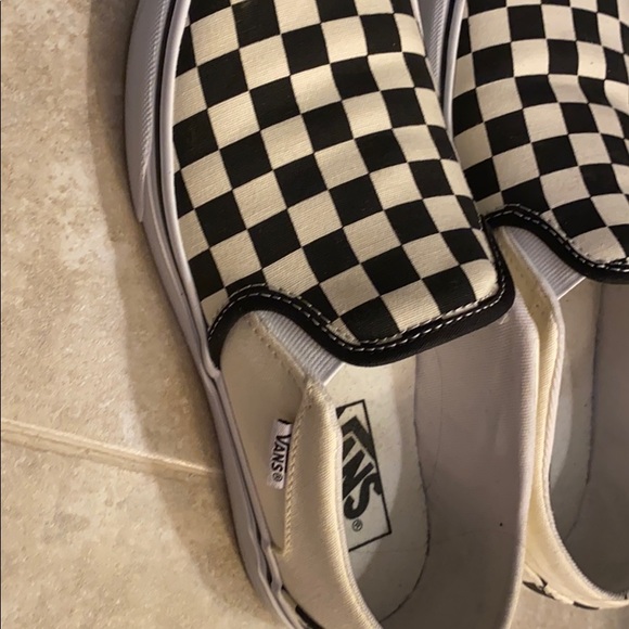 Shoes - Picture 3 of 3